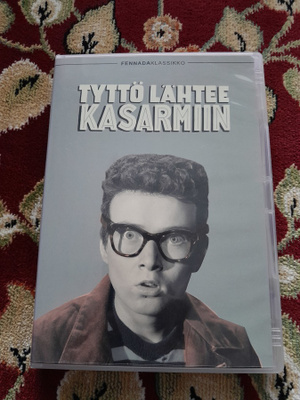 TYTTÖ LÄHTEE KASARMIIN DVD (1961 / Aarne Tarkas)
