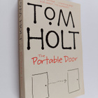 Tom Holt : The Portable Door - pikkukuva 1