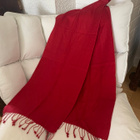 Tummanpunainen pashmina huivi - pikkukuva 3