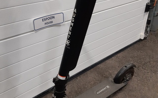 [LT-16049-2024] Augment ES210 sähköpotkulauta