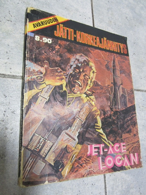 Avaruuden Jätti-Korkeajännitys - Jet-Ace Logan