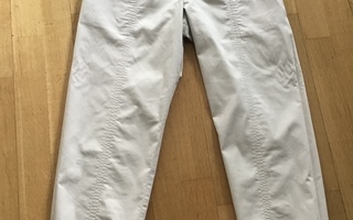 Beiget ( Nike ) caprit, M-koko