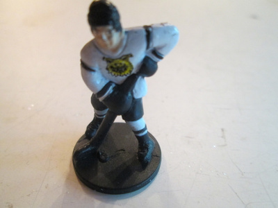 TAMPERE ILVES JOUKKUEEN JÄÄKIEKKO PELAAJA MINIFIGUURI