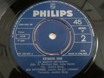 Single LP:tä 5 kpl yhdessä huudossa.
