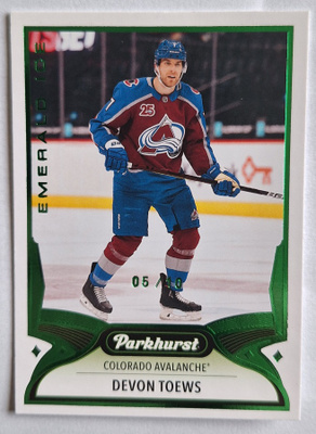 2021-22 Parkhurst Emerald Ice 87 Devon Toews SN10