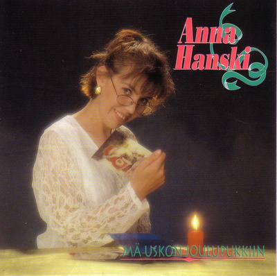 ANNA HANSKI - MÄ USKON JOULUPUKKIIN