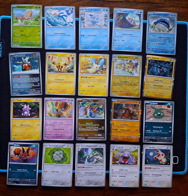 Pokemon kortit 20kpl (#182 Paradox Rift)