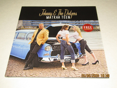 *LP* JOHNNY & THE DODGERS Matkaa Teen