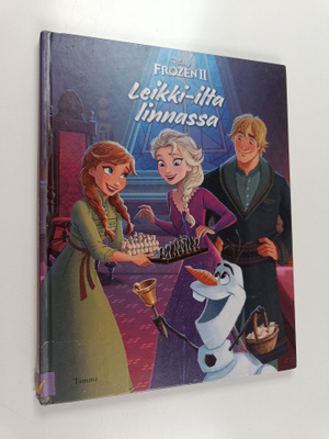 Suzanne Francis : Frozen 2 : Leikki-ilta linnassa