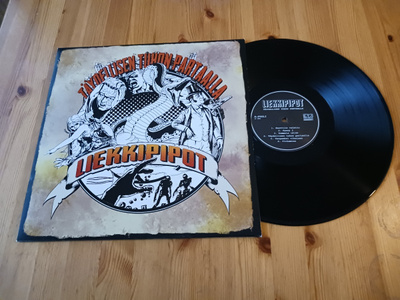 Liekkipipot – Täydellisen Tuhon Partaalla lp orig -13 Punk u