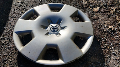 Toyota 15" koristekapseli, 1 kpl