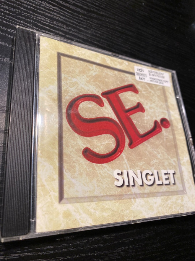 SE.: Singlet