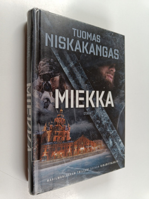 Tuomas Niskakangas : Miekka