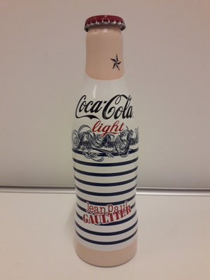 Coca-Cola 0,25 Ltr, Jean Paul Gaultier, valko-pinkki