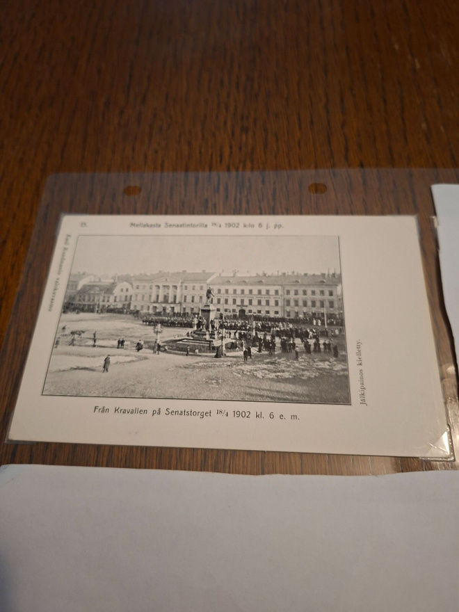 5 Mellakasta Senaatintori kortti numero 13
