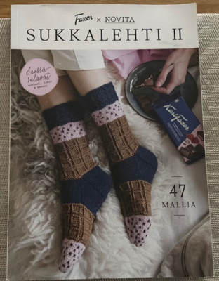 Neulekirja Fazer & Novita sukkalehti II
