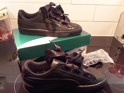 Puma Basket Heart wn's tossut (musta 39 )