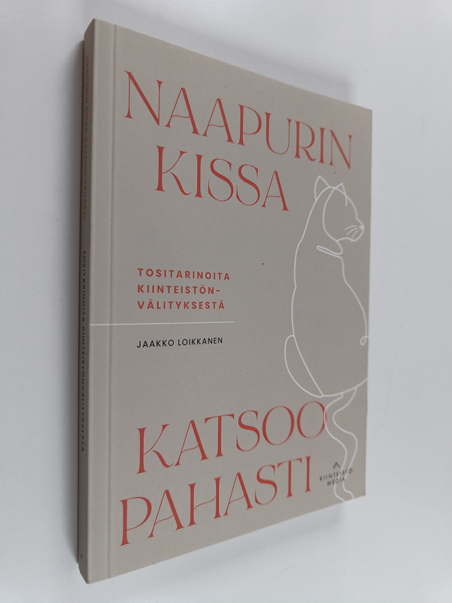 Jaakko Loikkanen : Naapurin kissa katsoo pahasti