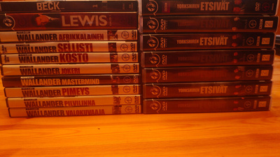 Yorkshiren etsivät & Wallander