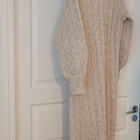 Palmikkoneulemekko vaalea beige M ovh 80€ - pikkukuva 2
