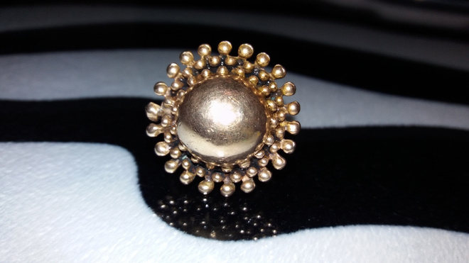 Vintage desing K.Sara sormus pronssi