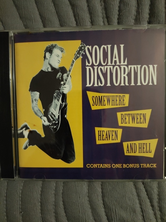 Social Distortion: Somewhere Between Heaven And Hell