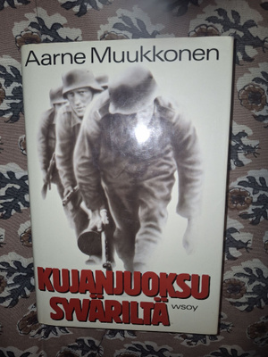 Aarne Muukkonen : Kujanjuoksu Syvärillä 1p