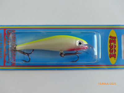 JESSE 8cm, 10g Väri: 09