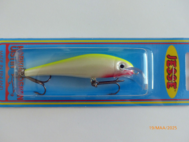 JESSE 8cm, 10g Väri: 09