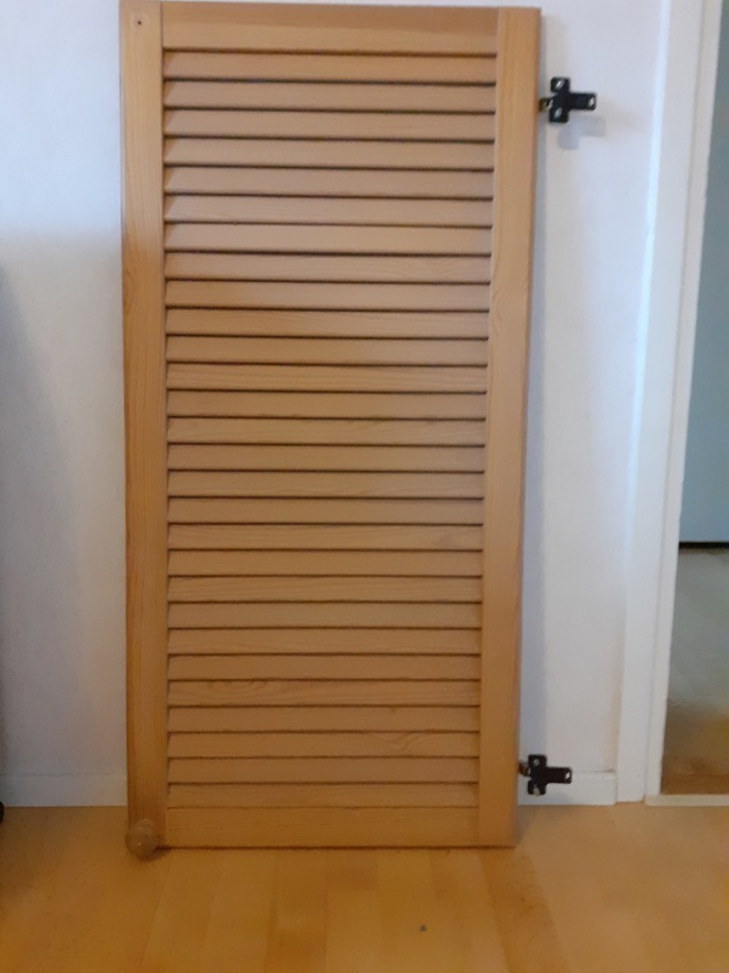Mäntynen säle ovi