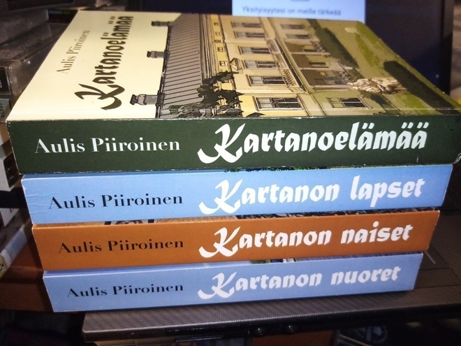 Aulis Piiroinen : 4 kpl Kartano - sarjaa  (  SIGNED )