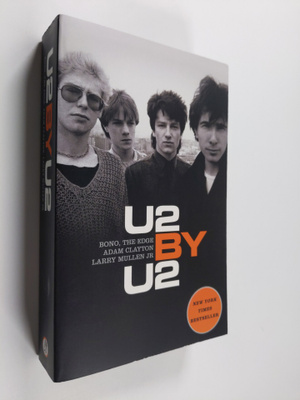 Neil McCormick ym. : U2 by U2