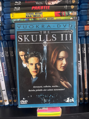 The skulls 3 (2000) Clare Kramer