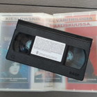 VHS: Kivenpyörittäjän Kylä (O: Markku Pölönen 1995) - pikkukuva 5