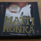 6CD Matti Rönkä : Väärän maan vainaja (äänikirja Gummerus ) - pikkukuva 1