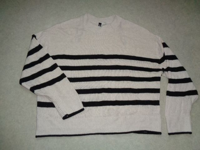 H&M raidallinen neulepaita M
