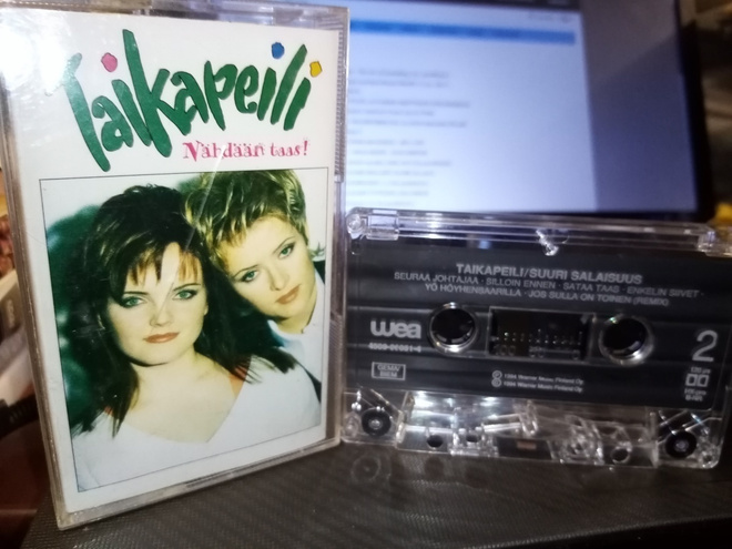 C-KASETTI TAIKAPEILI : NÄHDÄÄN TAAS ( SIS POSTIKULU  )