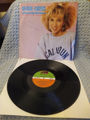 DEBBIE GIBSON - ONLY IN MY DREAMS