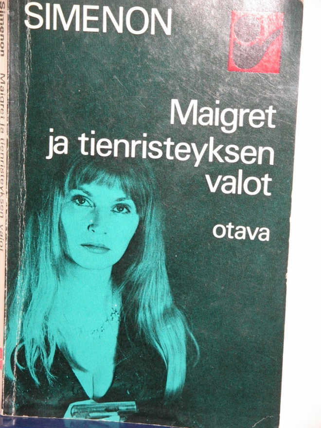 Georges Simenon : Maigret ja tienristeyksen valot