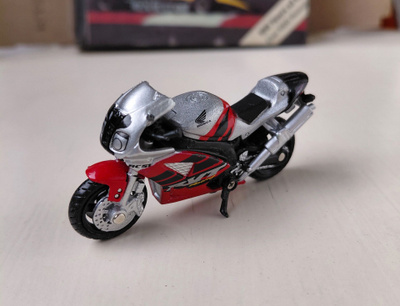 Honda 1000R RVT Racing