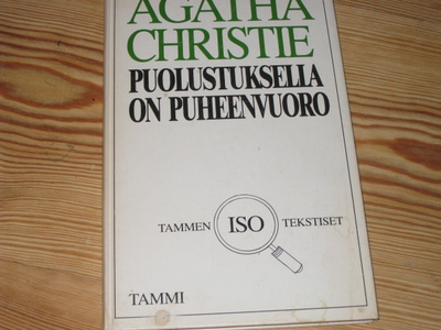 Christie, Agatha: Puolustuksella on puheenvuoro 1.p skk