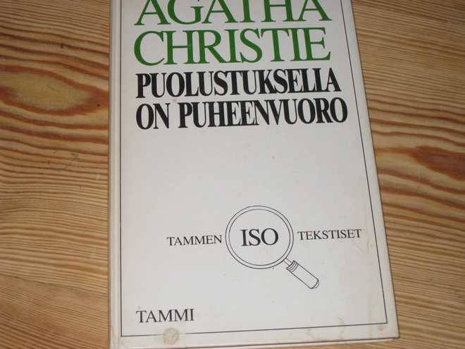 Christie, Agatha: Puolustuksella on puheenvuoro 1.p skk