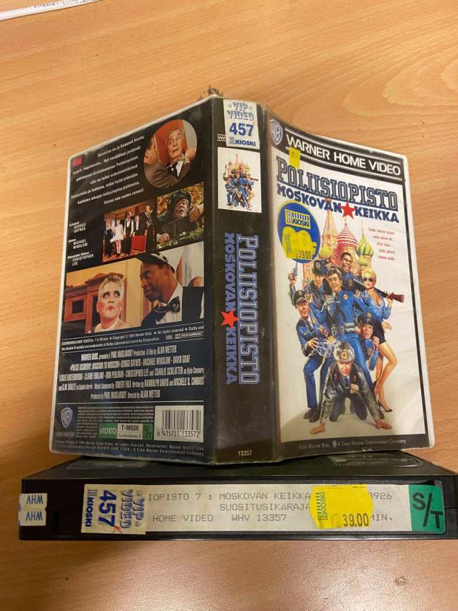 Poliisiopisto 7 - moskovan keikka