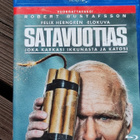 Satavuotias joka karkasi ikkunasta ja katosi - pikkukuva 1