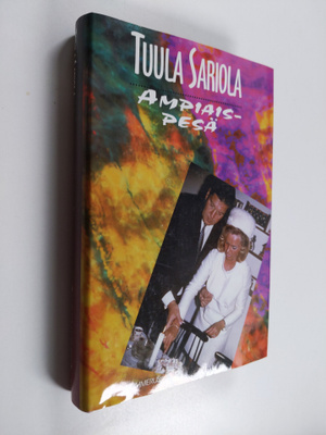Tuula Sariola : Ampiaispesä