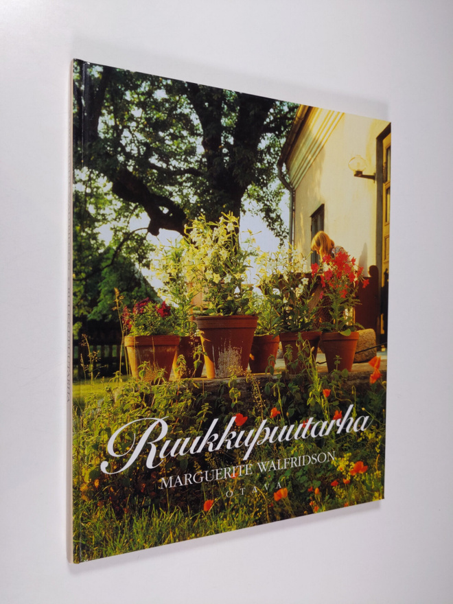 Marguerite Walfridson : Ruukkupuutarha