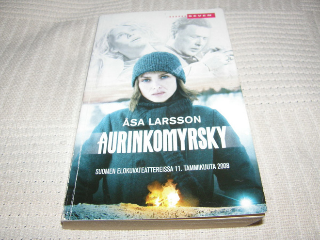 Åsa Larsson Aurinkomyrsky   -pok