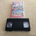 VAPAANA TAKUITA VASTAAN VHS - pikkukuva 1