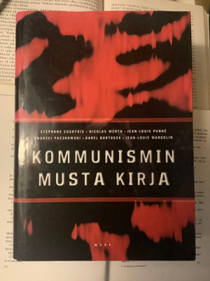 Kommunismin musta kirja (sid.)