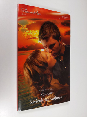 India Grey : Kivienkelin varjossa